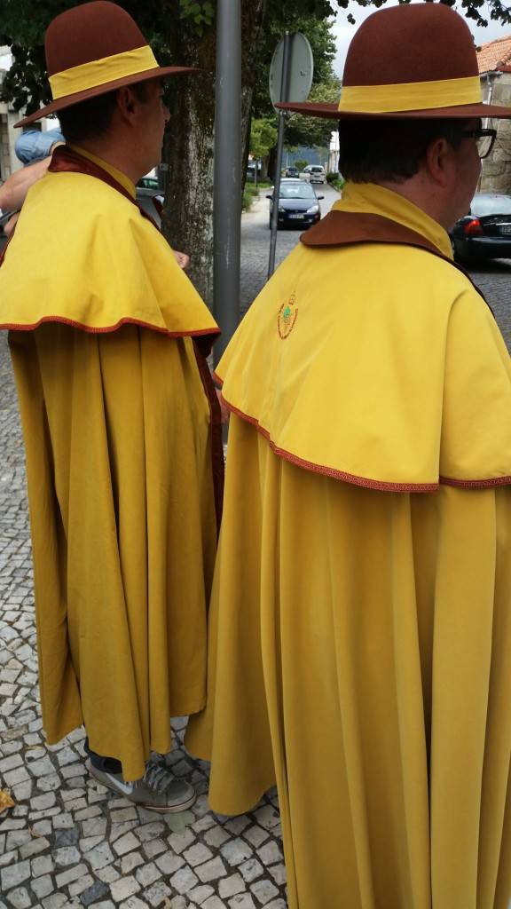 Os senhores da Cofraría Real do Alvarinho de Monçao-Melgaço.